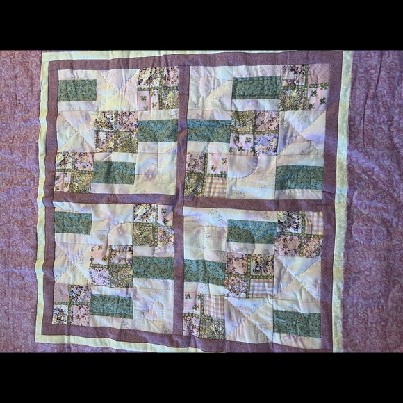 Vintage handmade Quilt Blanket 38” - Picture 5 of 6